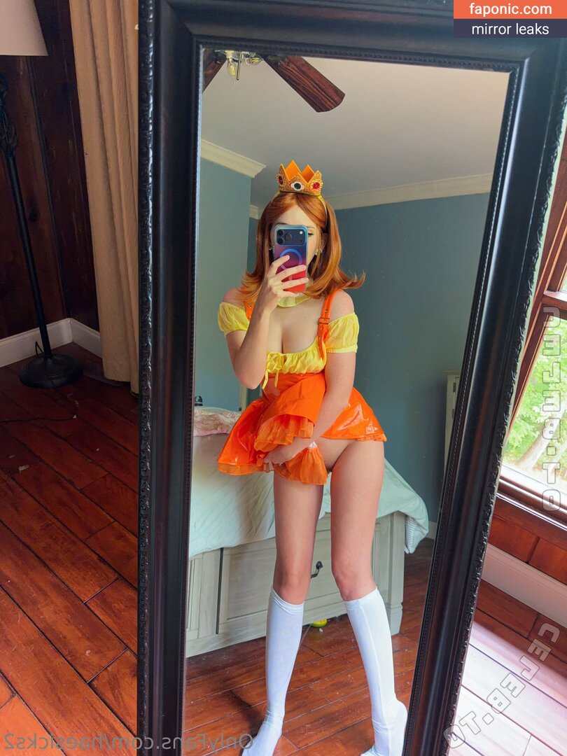 HaeSicks, Shaelynnjade, biancasotelo14 Оголені зливи OnlyFans Фото #552