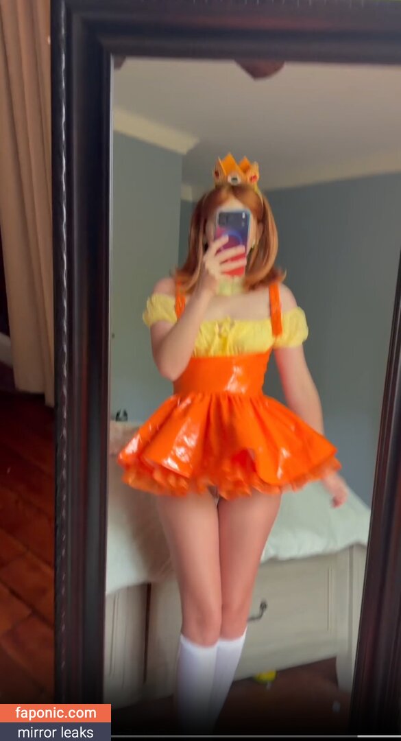 HaeSicks, Shaelynnjade, biancasotelo14 Оголені зливи OnlyFans Фото #569