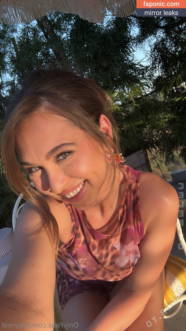 Riley Reid, RileyReidTikTok, hellorileyreid, rileyreidx3 Оголені зливи OnlyFans Фото #3071