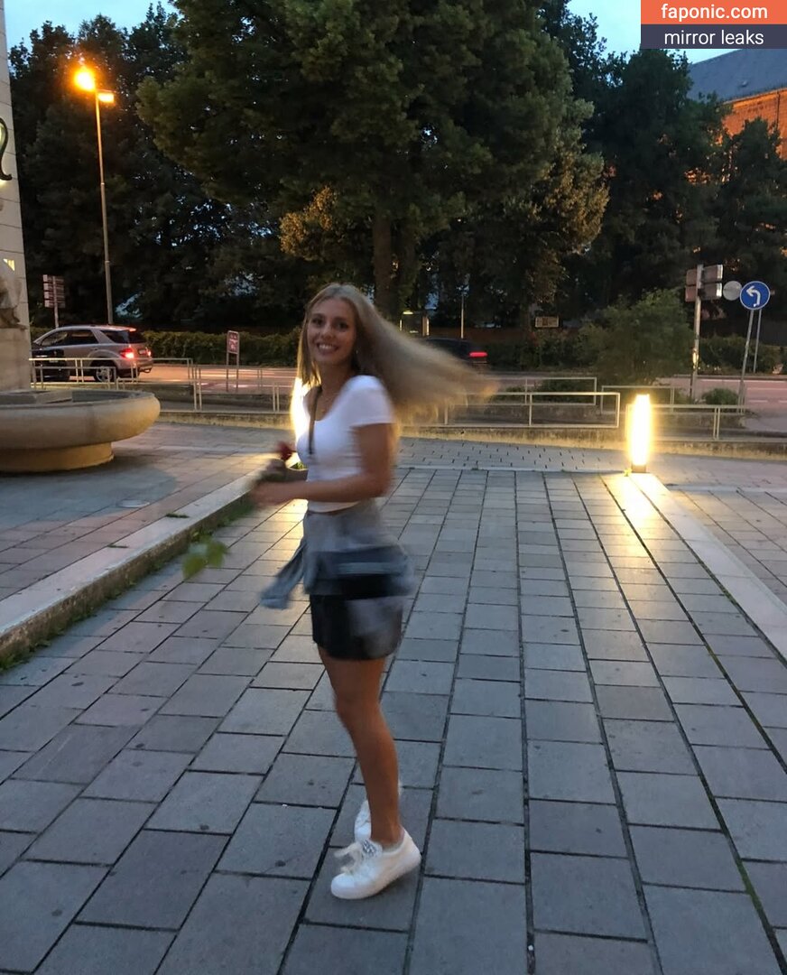 Alexa Breit, alexa_breit, alexabreit, alexxabreit, breitalexa Оголені зливи OnlyFans Фото #175