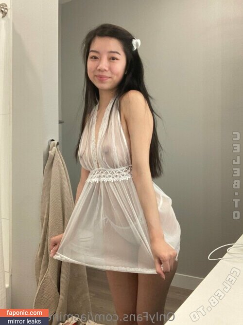 https:, jasminemilktea, peachkellini, xchrissah Оголені зливи OnlyFans Фото #3