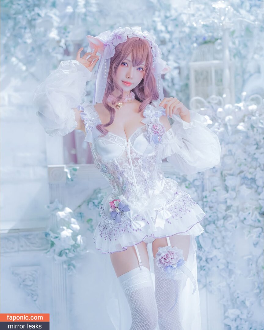 Ely Cosplay, Ely_eee, eeelyeee Оголені зливи OnlyFans/Patreon Фото #1077