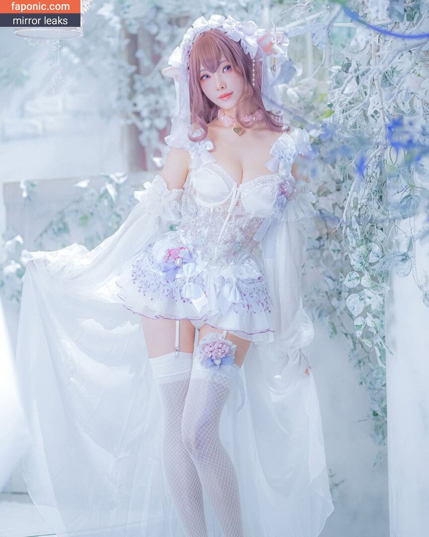 Ely Cosplay, Ely_eee, eeelyeee Оголені зливи OnlyFans/Patreon Фото #1079
