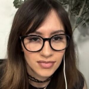 Mamabreaks Aka Stephanie Garcia