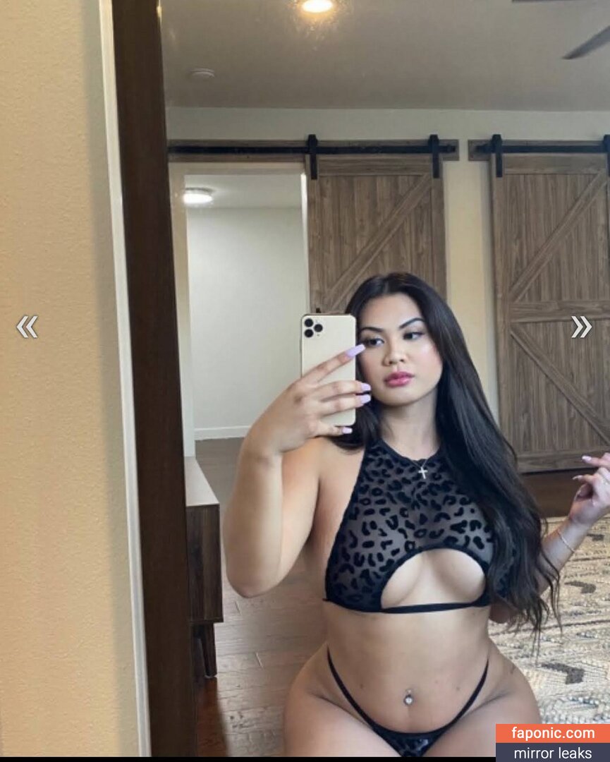 Sshanellee, _sshanellee, ts.shan Оголені зливи OnlyFans Фото #3