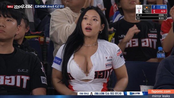 Sohyun Han, ssohyun_ss Оголені зливи  Фото #10