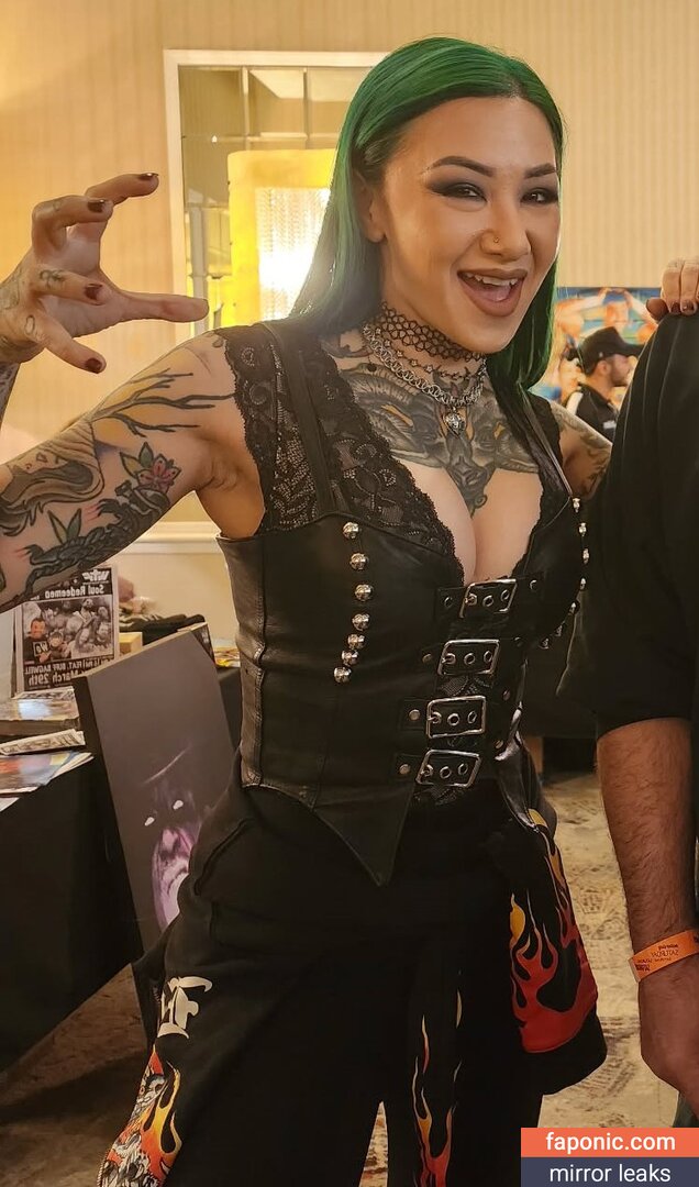 Shotzi Blackheart, ShotziWWE, WWE Shotzi Оголені зливи  Фото #288